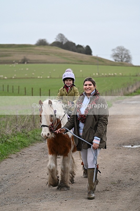 WJ7_1435 - Walk Home