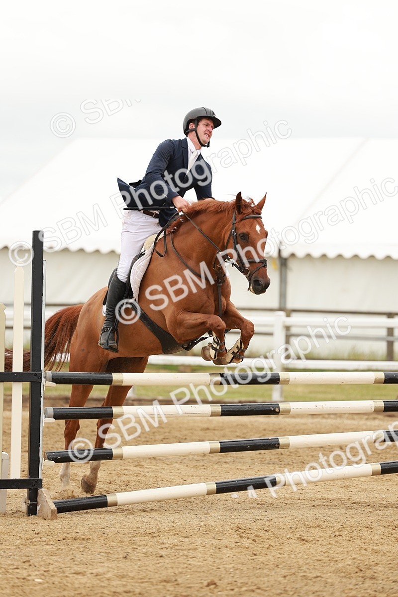 SBM_006812 - Class 2 - Senior Discovery - 1.00m Open