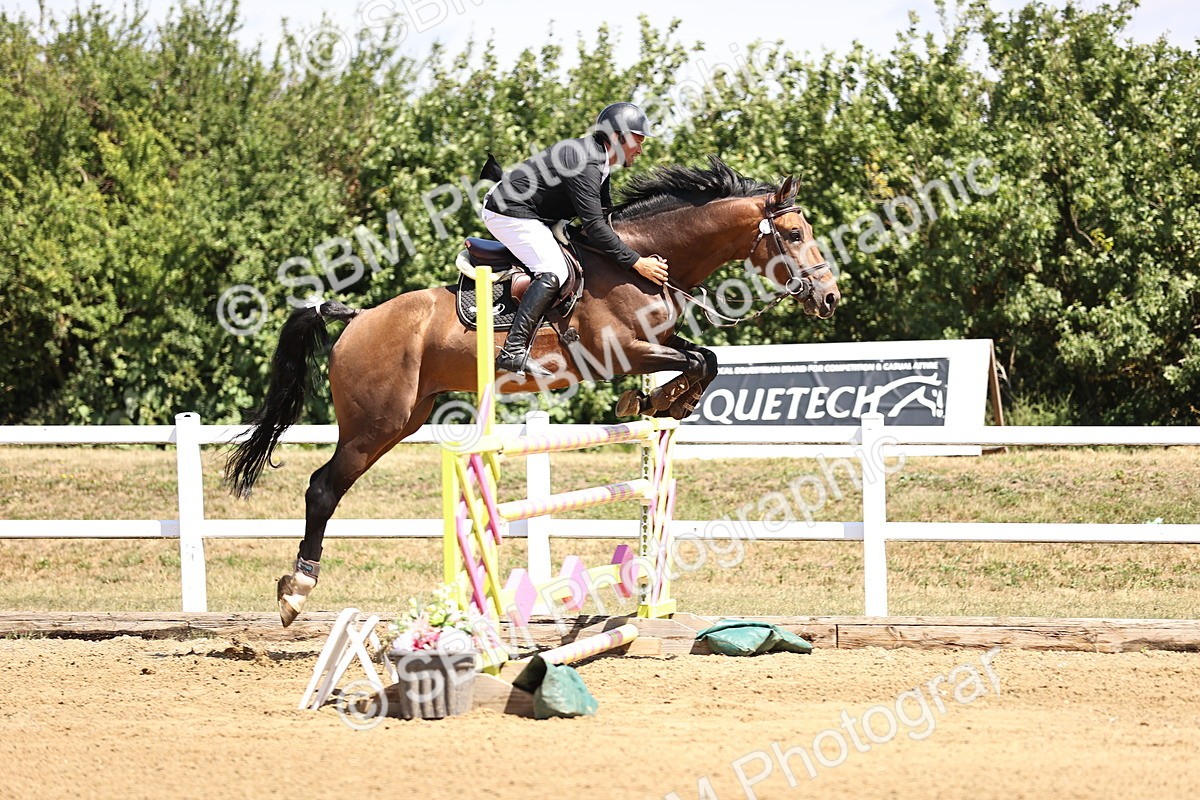 SBM_009985 - Class 9 - Senior Foxhunter - 1.20m Open