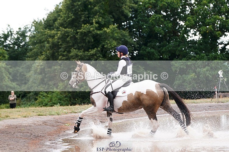 250803A-115924-11608 - L-516-Chloe.Robinson-BRACKENSPA'S.KEEP.A.SECRET