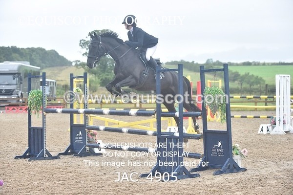 JAC_4905 - CLASS 16 SUN Senior Newcomers/ 1.10m Open