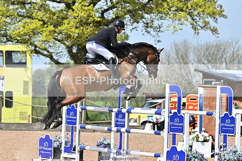 240509A-123557-01800 - Cls 10 National 1.30m Open