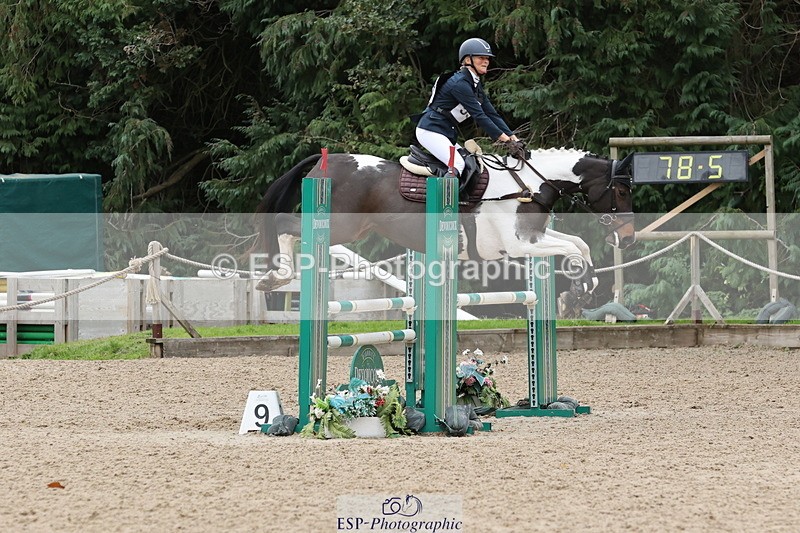 251026A-140400-26192 - G-552-Rachael.Whittaker