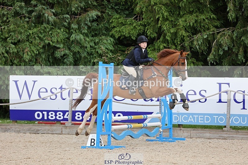 240615-162047-02300 - Cls 9&10 Club and Schools 70cm