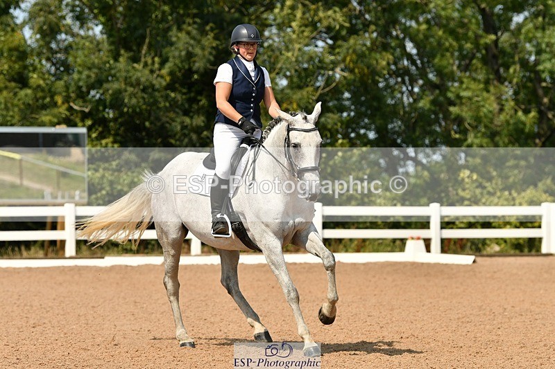 250817-120758-08782 - 099-Essie.BarkerBloody.Nora