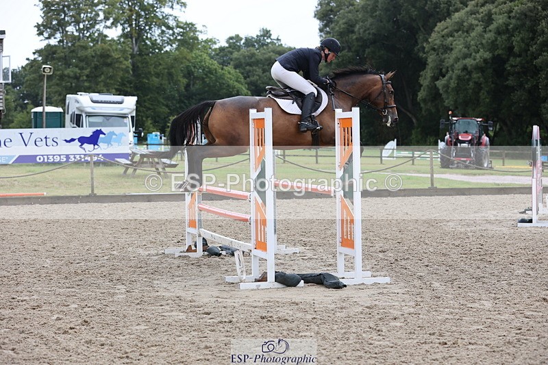 250831A-130944-10261 - Cls 42 Snr 1m Grand Prix