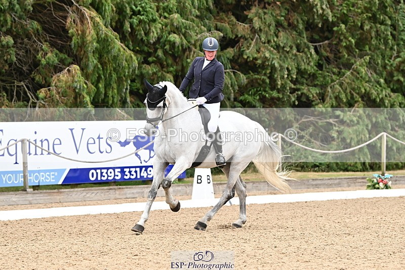 250808A-102509-00305 - 013-Stacey.Blunn-Diamond.Bobby