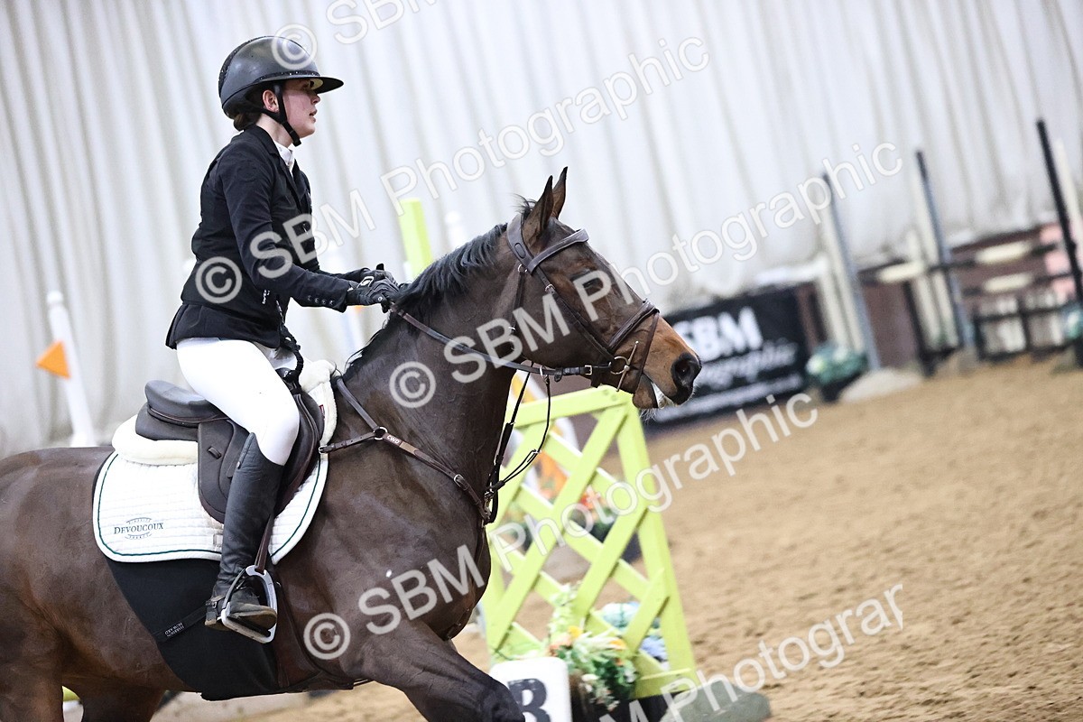 SBM_010471 - Class 12 - Blue Chip Pony Newcomers 1m Open both to Inc The Pony Restricted Rider Qualifier