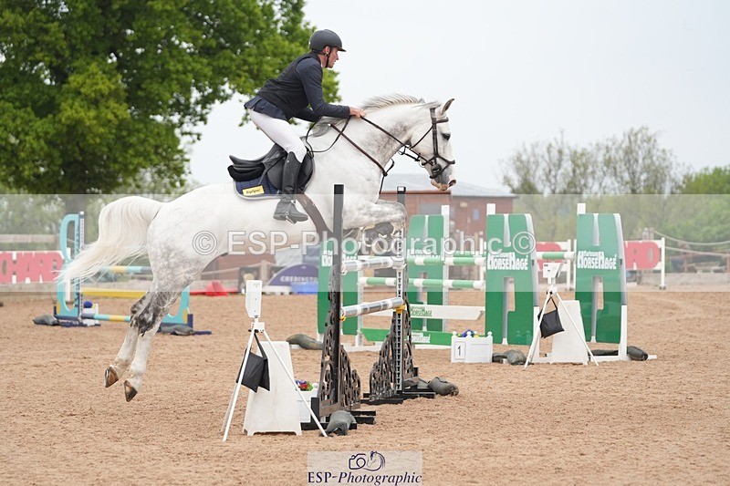 260508-091234-04540 - Cls 12 Snr Foxhunter