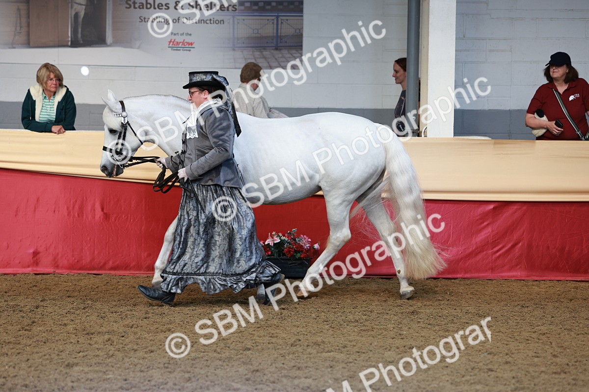 SBM_12066 - Class 103 - IH Costume