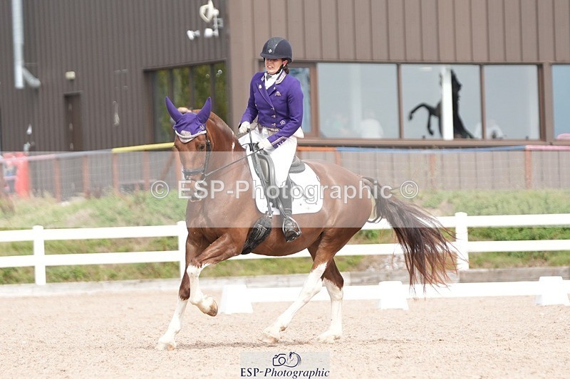 250906-132311-03614 - 017-Natalie.RosewarnePenpont.Fancy.That