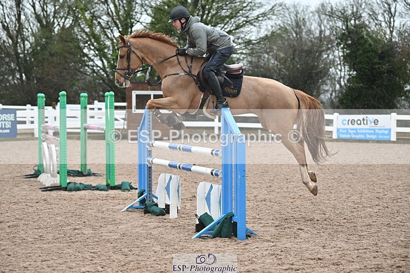 240225A-134205-05534 - Cls 21 Newcomers and 1.10m Open