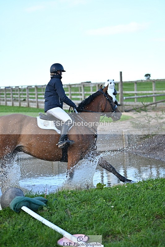 240912A-172444-02722 - Cls 7 Snr 90cm Open Speed Derby