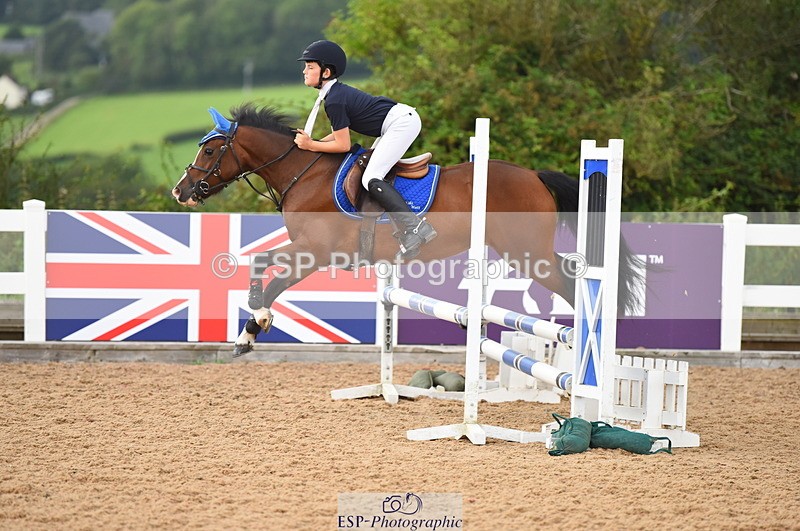 230815A-171958-00331 - 70cm