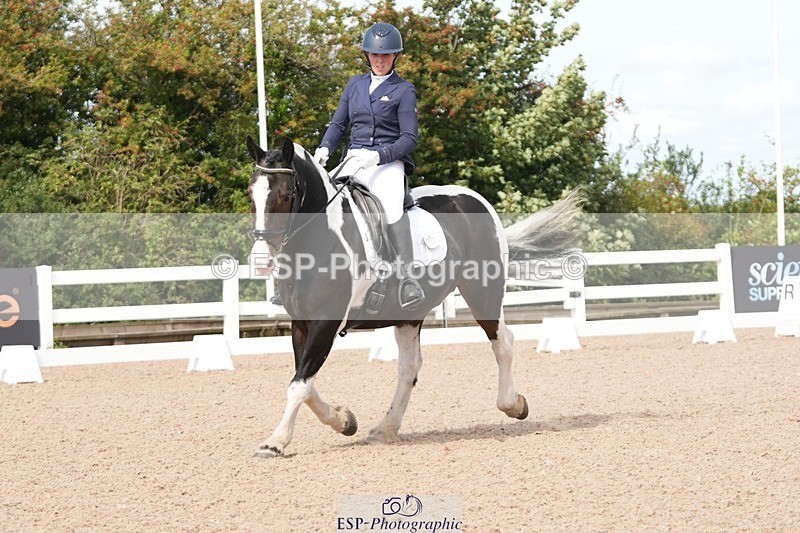 250906-121736-02290 - 082-Samantha.FussellDai.The.Pied