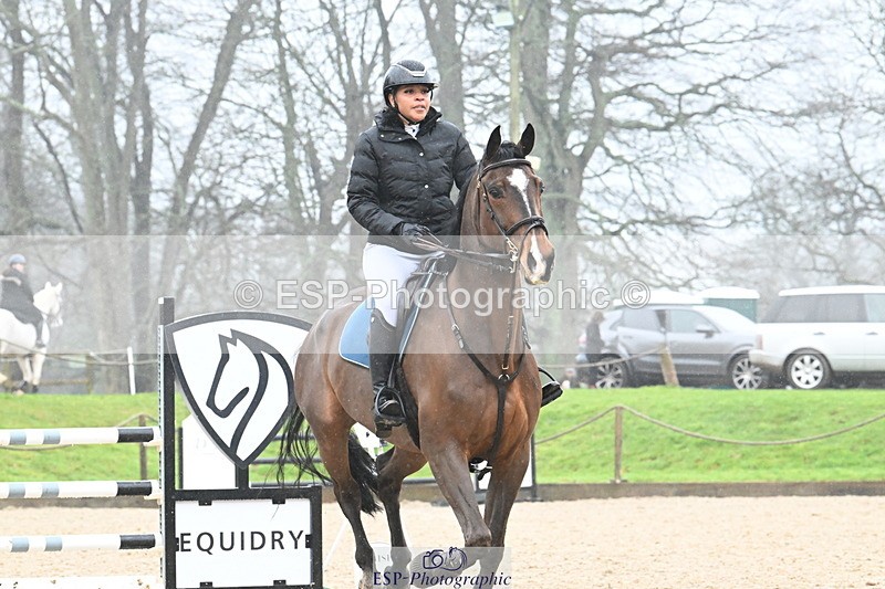 250215A-130802-00864 - Cls 4 Newcomers and 1.10m Open