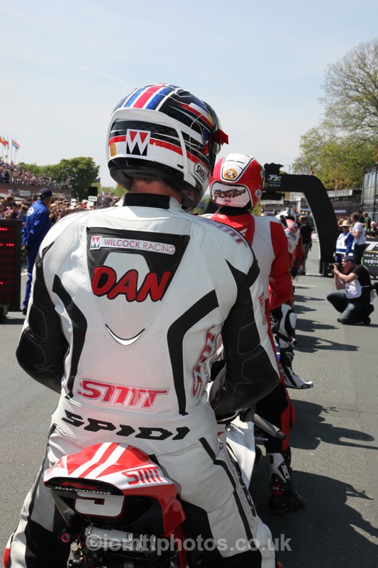 IMG_0571 - Senior TT - Start Line