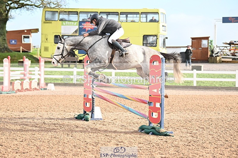 231209A-114300-01683 - Cls 11 Snr 1.05m Open