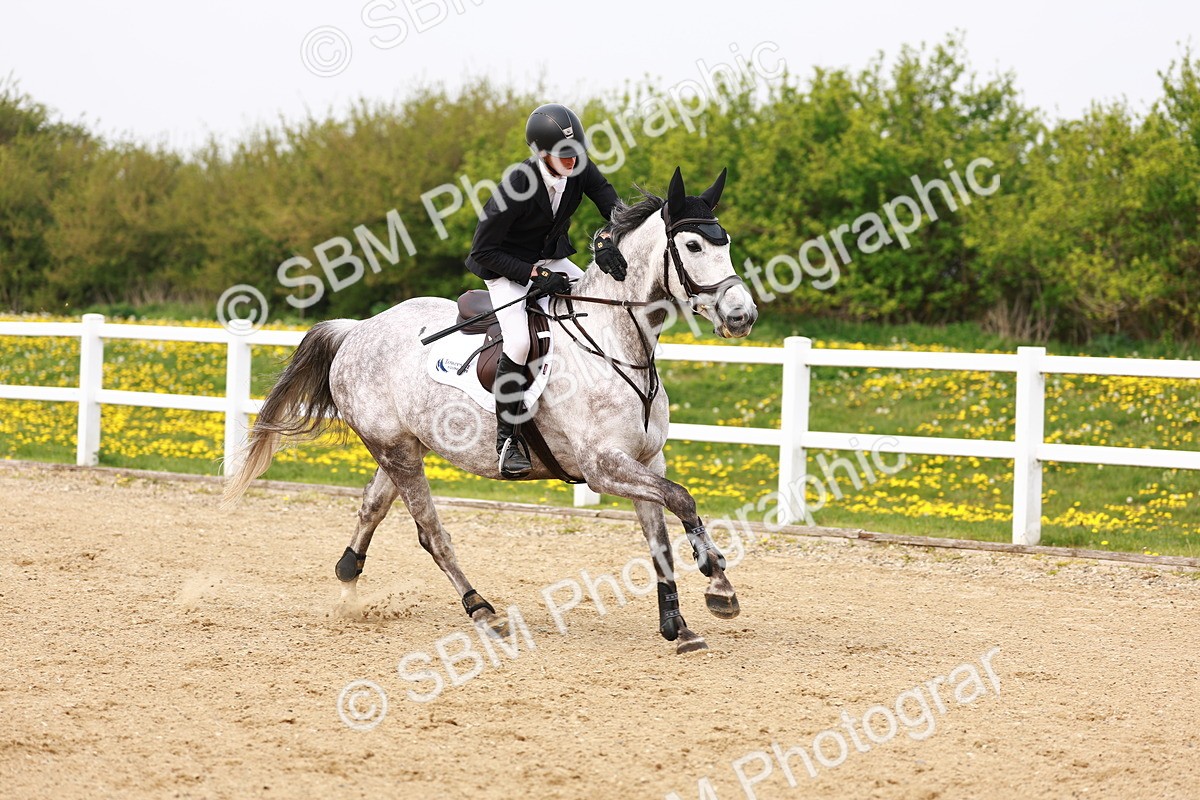  - Class 18 - Senior Newcomers - 1.10m