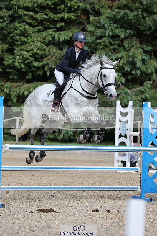 250703A-170157-06165 - Cls 10 1.05m Amateur Q and Open