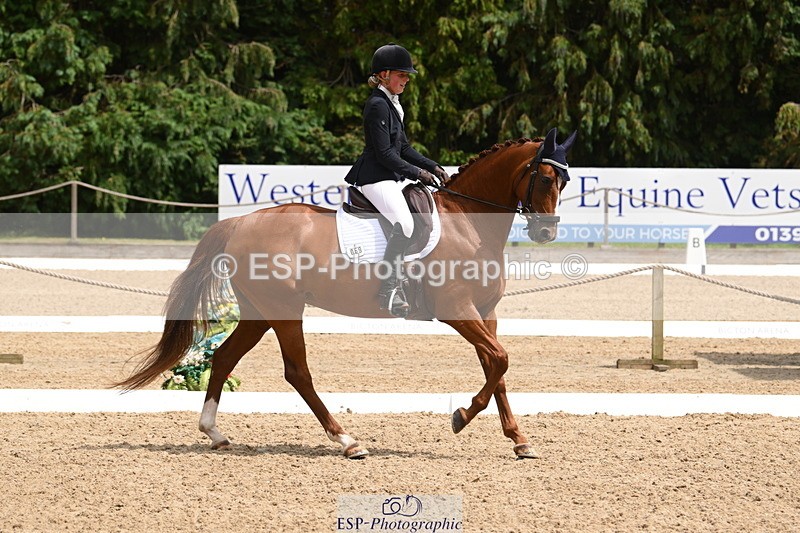 250720A-141457-11635 - 069-Grace.Boulton-Karnaval