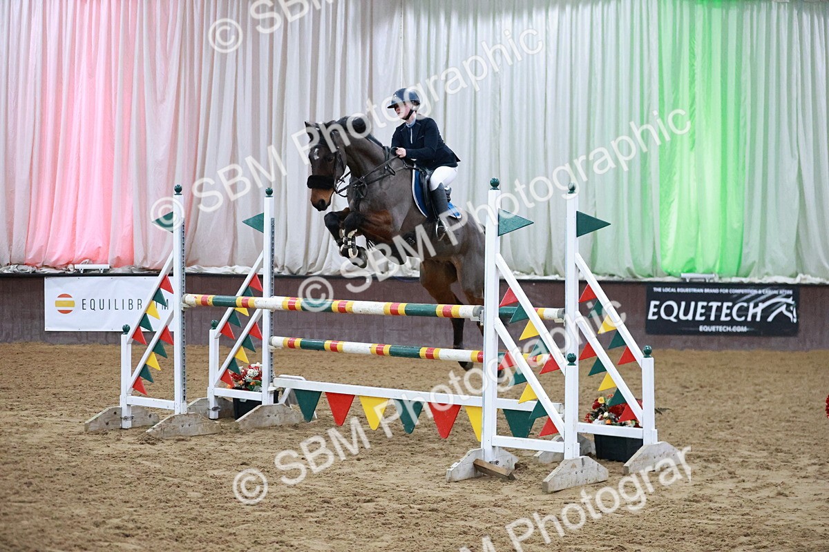 SBM_001324 - Class 5 - Senior Foxhunter 1.20m
