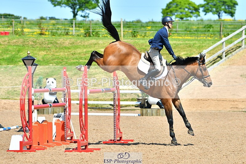 230527A-142834-05023 - Cls 17 National 1.30m Open