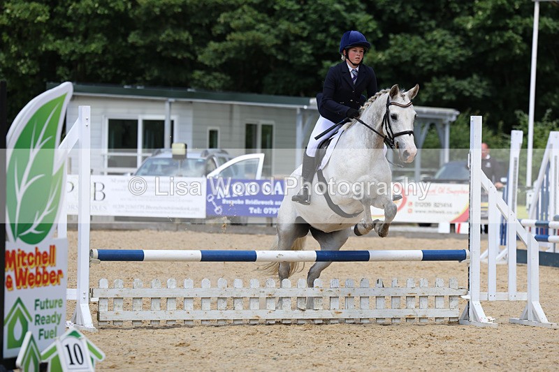 3E7A2359 - Class 4: 70 -75cm Part A