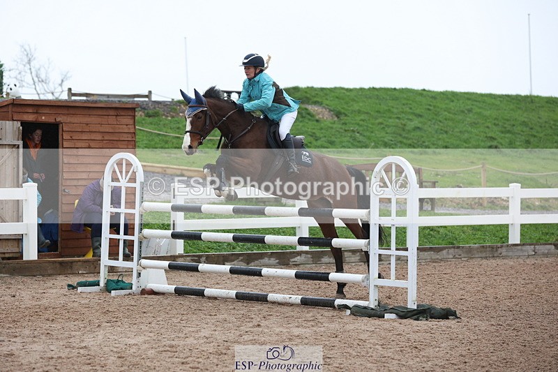 231112A-135402-04708 - Cls 20 Newcomers & 1.10m Open