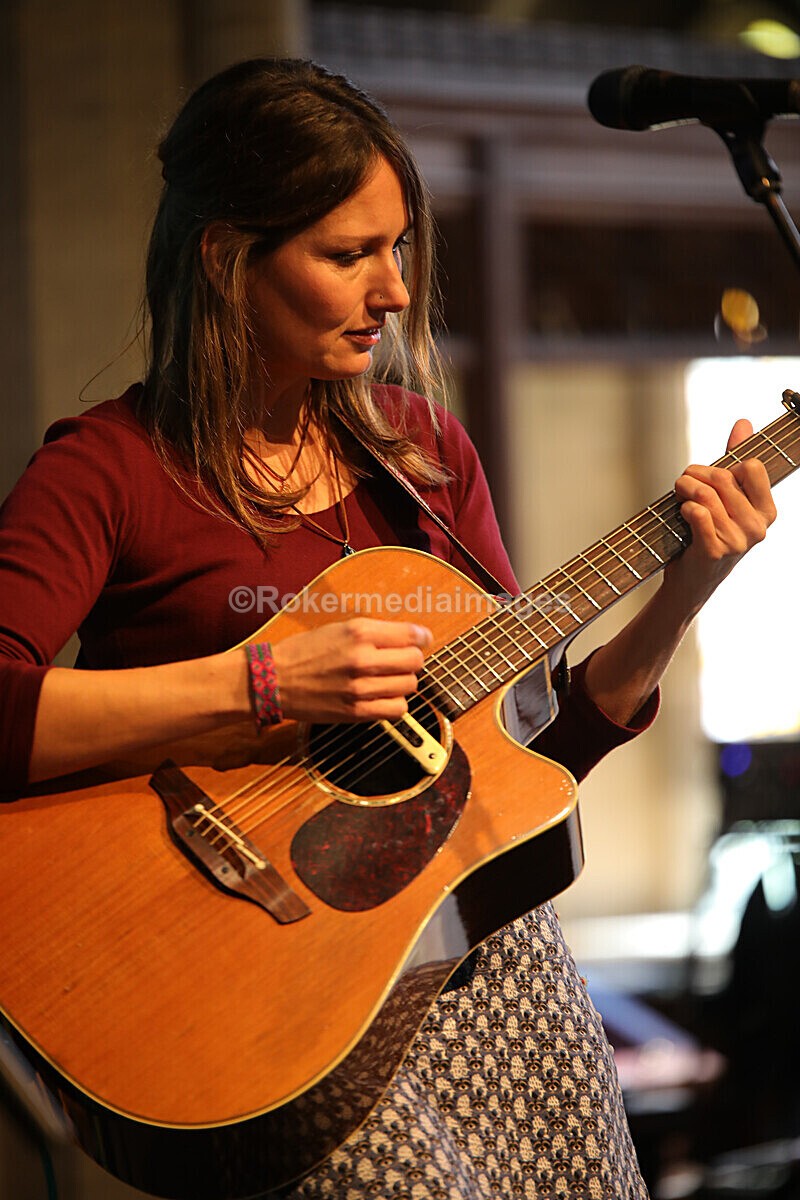FOLK N BLUES-71