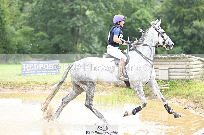 240804-112148-12002 - 312-Charlotte_Billson-KILLYCLOGHAN_MR_MOONSHINE