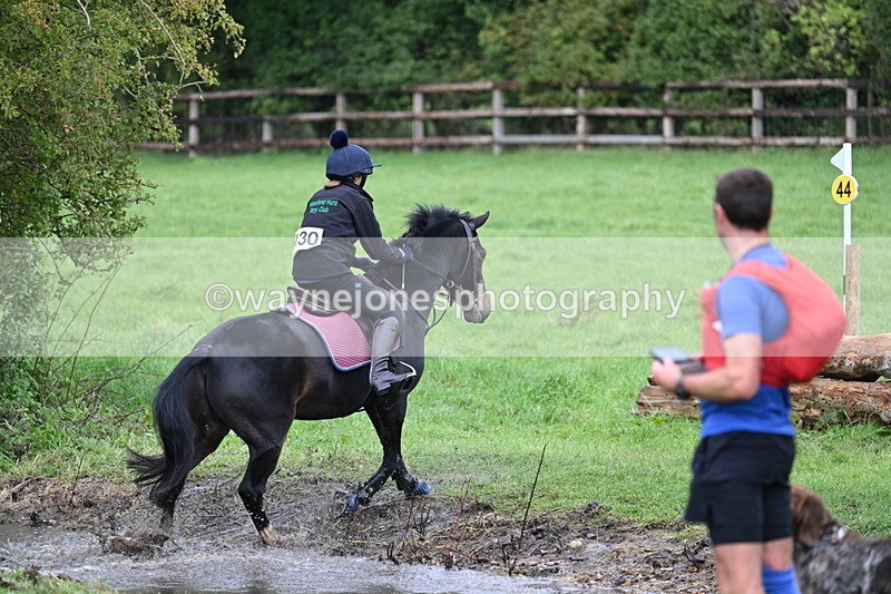 WJ7_0990 - Time at Photographer 12:22 to 12:35