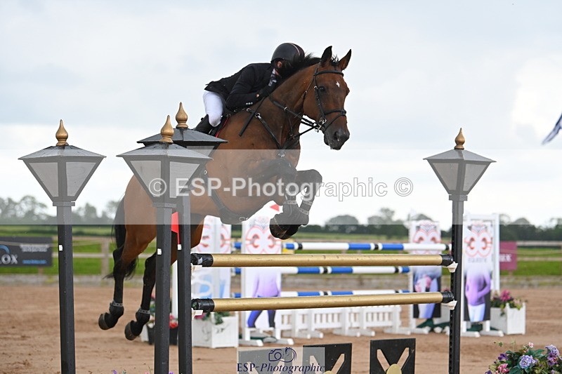 230721A-113314-05687 - Cls 6, 2 Star Medium 1.35m