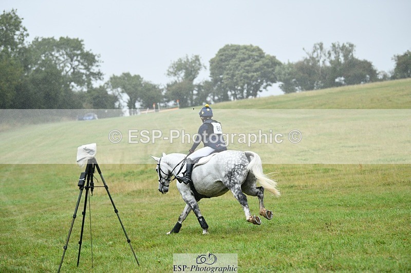 250830-115958-02406 - B-060-Helen.Hickson