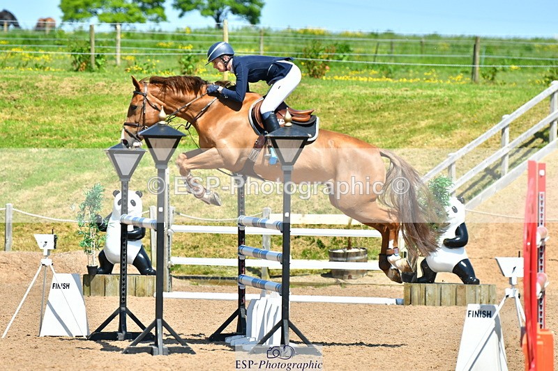 230527A-143356-05049 - Cls 17 National 1.30m Open