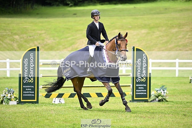 240711-125724-27050 - Cls 117 HOYS Grade C Jump Off and Presentations