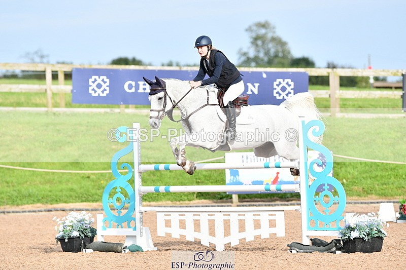 240915A-164656-11106 - Cls 30 Snr Foxhunter