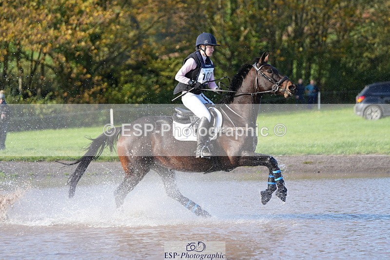 251024A-115323-08528 - B-103-Florence.Scard-Morgan