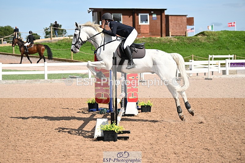 240726A-161850-02543 - Cls 12 1.10m Amateur Qualifer