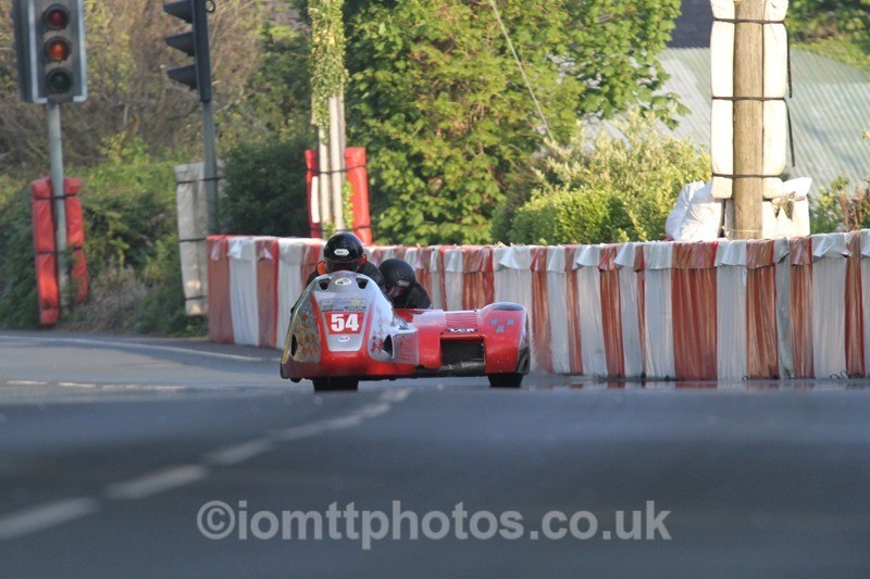 IMG_5591 - Thursday Practice - TT 2013 Side Car