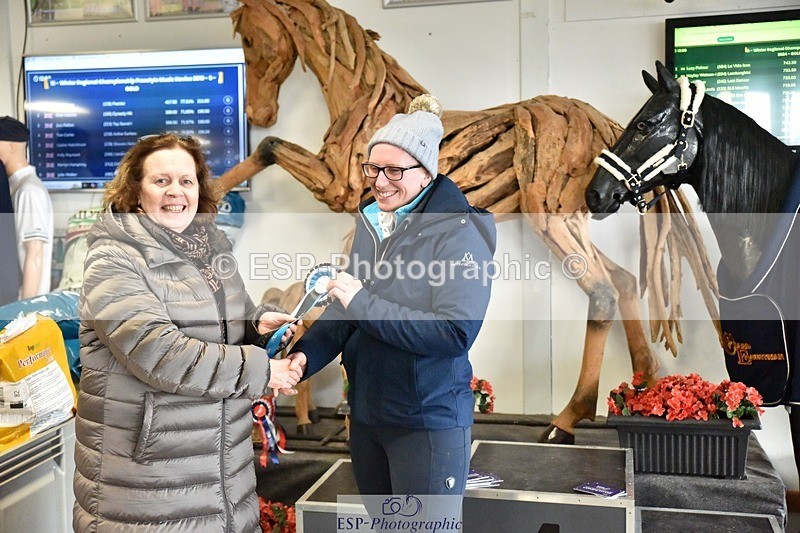 250215-153438-04456 - Medium Gold Presentations