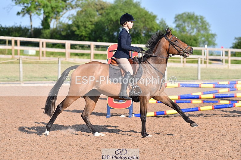 230606A-180700-00297 - 90cm