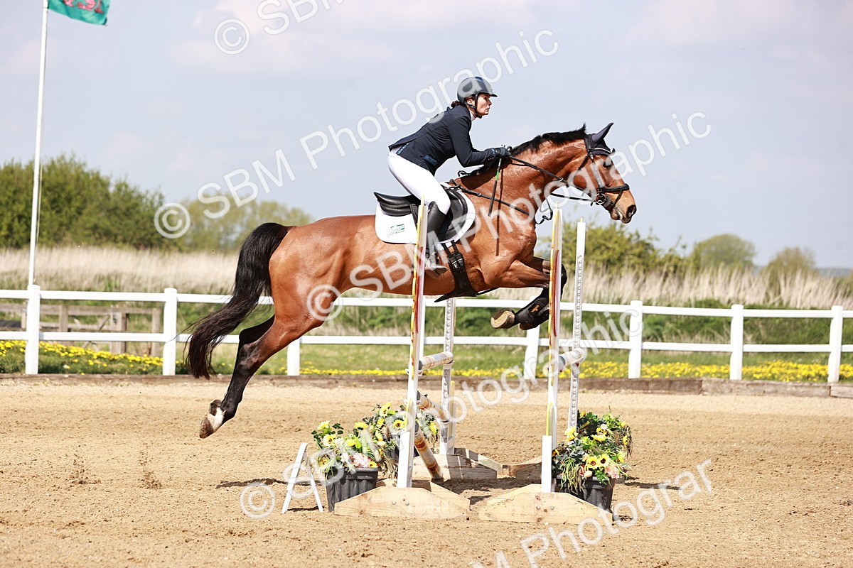  - Class 23 - Senior 1.05m