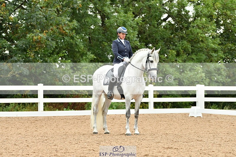 230912A-130146-00992 - Cls 12 Music Medium