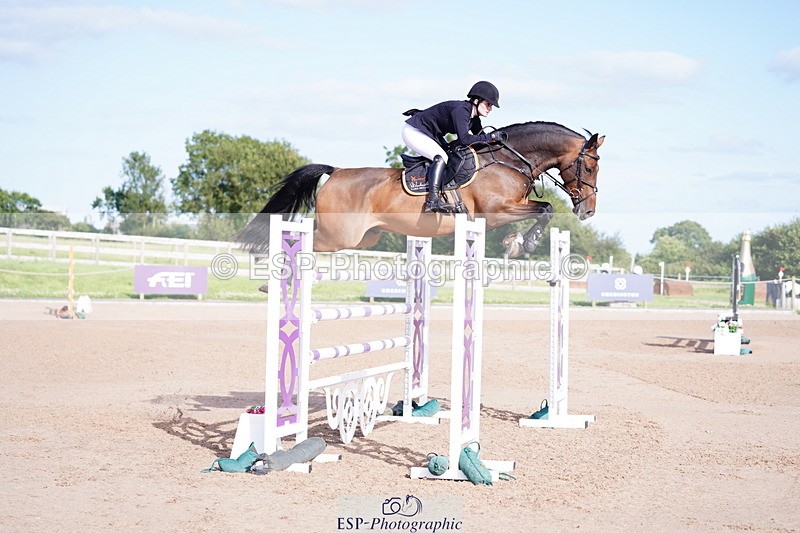 240803A-172524-09532 - Cls 33 National 1.40m Open