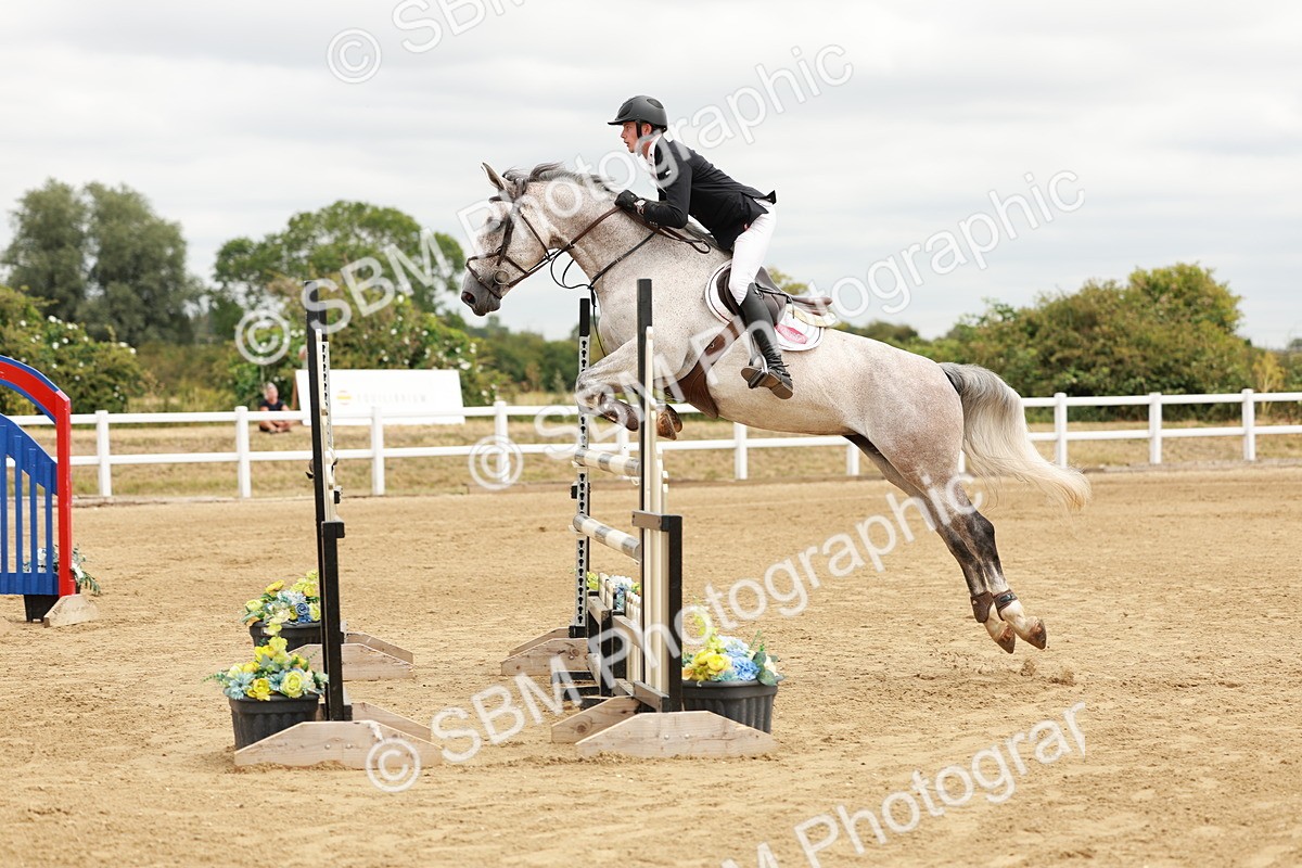 SBM_017449 - Class 21 - Senior Newcomers Championship 2d Rd