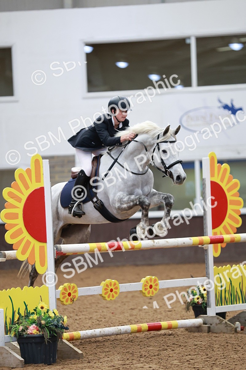 SBM_003965 - Class 11 - Senior Newcomers - 1.10m