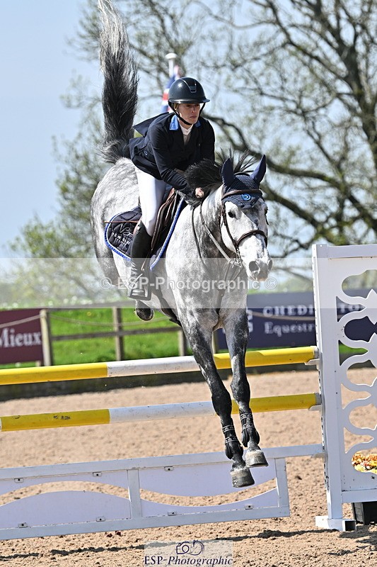 240509A-113143-01199 - Cls 9 Snr 1.20m Open