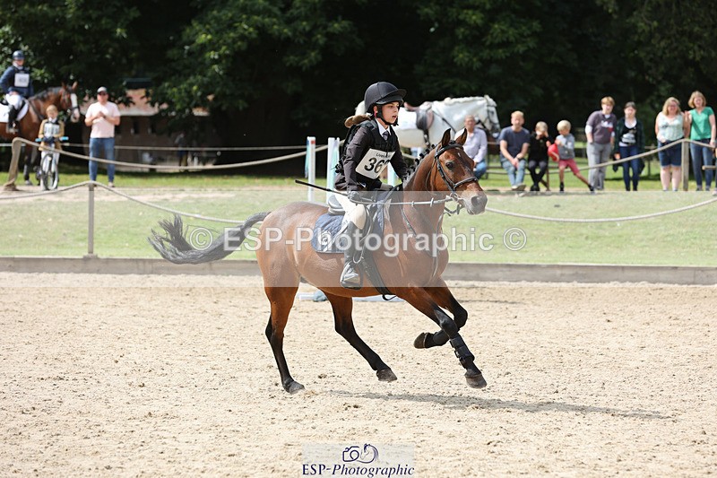 240823X-135329-18068 - 70cm R1 13.45 to 15.30