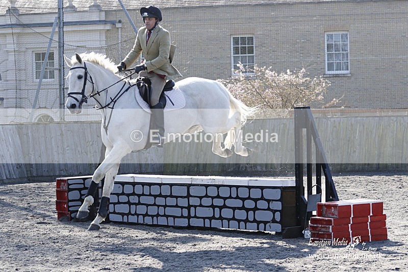 _EST0485 - Bourne Valley Riding Club Winter Showjumping 27/03/22